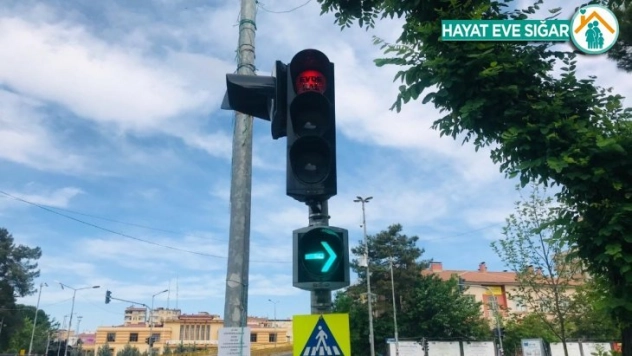 Diyarbakır'da cadde ve sokaklarda kısıtlamanın ilk gününde sessizlik hakim