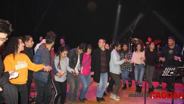 Diyarbakır'da Grup Barabar fırtınası