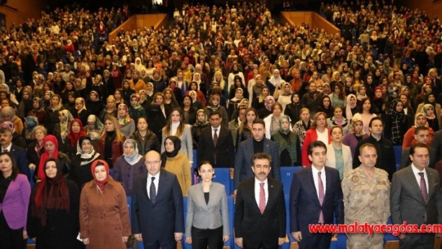 Diyarbakır'da Güçlü Kadınlar Güçlü Yarınlar Projesi