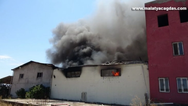 Diyarbakır'da korkutan yangın