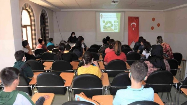 Diyarbakır'da öğrencilere çevre temizliği bilinci kazandırılıyor