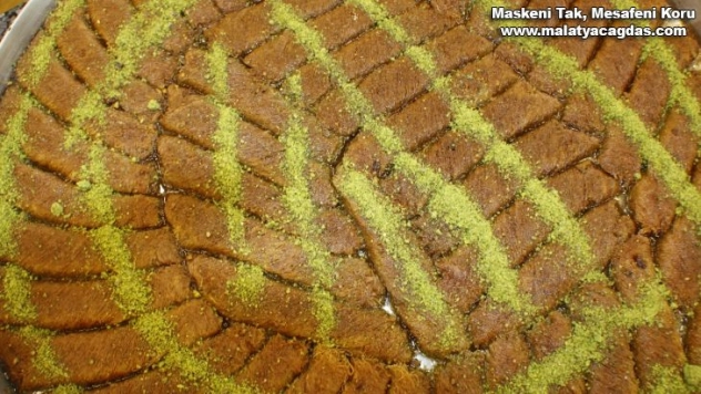 Diyarbakır'da Ramazan Bayramı'na özel son 3 günde 6 ton tatlı satışı yapıldı