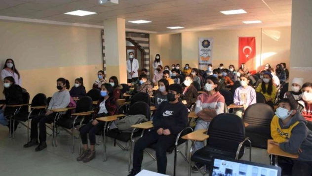 Diyarbakır'da Sarıkamış şehitleri anıldı