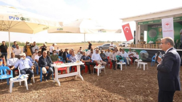 Diyarbakır'da soya hasadı
