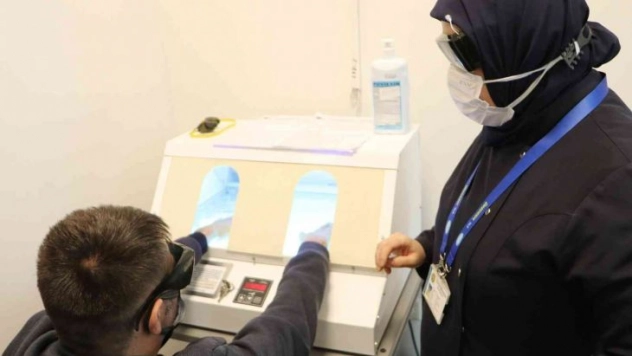 Doç. Dr. Melikoğlu: Sedef hastalarından kaçmayın, bulaşıcı değil