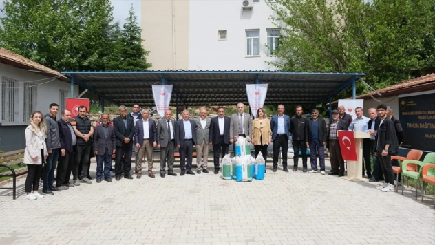 Doğanşehir'de yüzde 75 hibeli kuru fasulye tohumu dağıtıldı