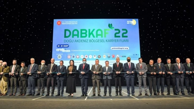 Doğu Akdeniz Bölgesel Kariyer Fuarı açıldı