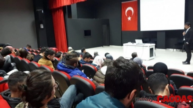 Domaniç Hayme Ana MYO'da 'Katılım Bankacılığı' konferansı