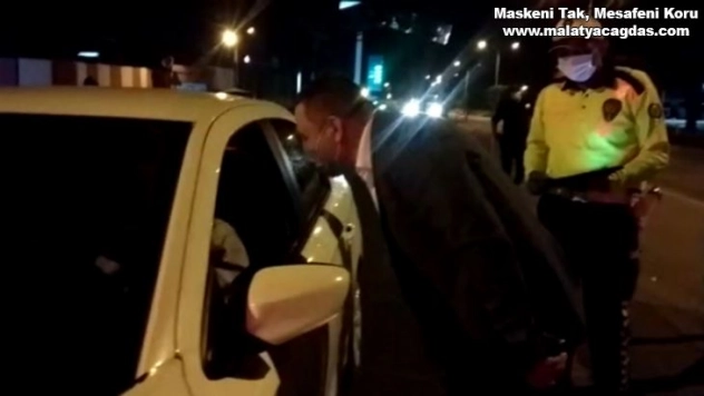 Dörtyol'da 'Tam Kapanma' denetimleri sürüyor