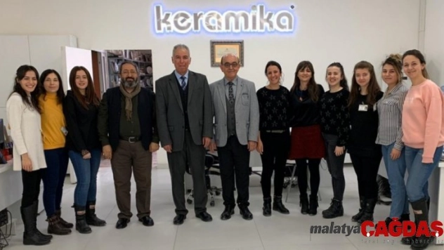 DPÜ Güzel Sanatlar Fakültesinden seramik fabrikasına ziyaret