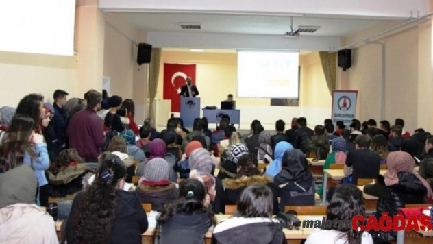 DPÜSEM Gediz MYO'da sertifika programlarını tanıttı