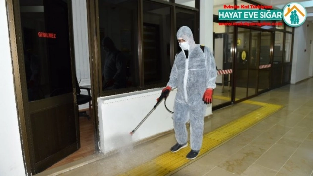 DÜ'de dezenfekte çalışmaları devam ediyor