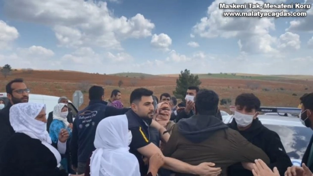 Düğün konvoyunda yaşanan kaza sonrası kavga çıktı