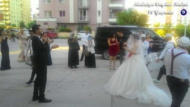 Sosyal mesafe kurallarına dikkat