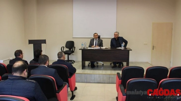 Dumlupınar'da bağımlılıkla mücadele toplantısı