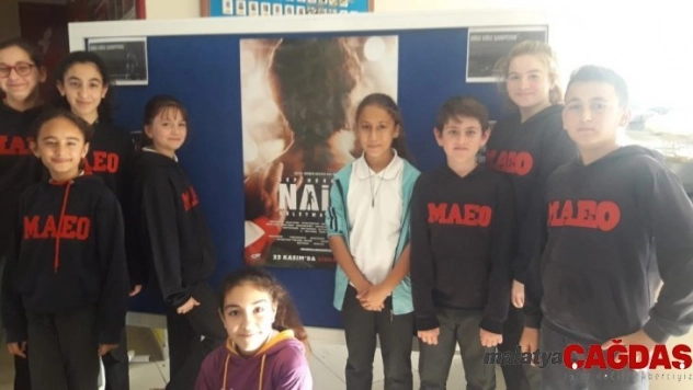 Dünya'yı kaldıran Naim'i izlediler