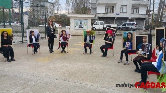 Dünyaca ünlü tabloları canlandırdılar