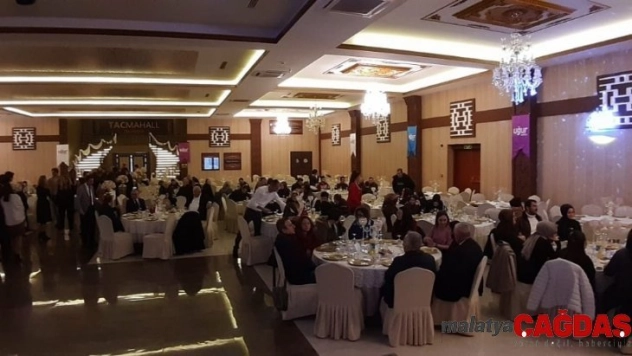 Düzce Uğur Anadolu ve Fen lisesi vizyonunu veli ve öğrencilerle paylaştı