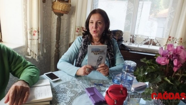 Edremit'te ilk kez sazlı sözlü edebiyat söyleşisi düzenlendi