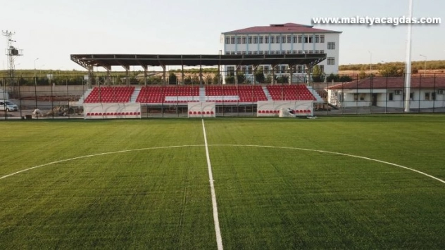 Eğil Spor Tesisi'nin yüzde 90'ı tamamlandı