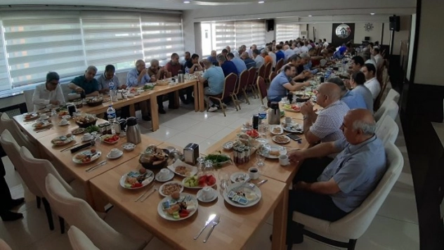 Eğitim-Bir-Sen'de bayramlaşma