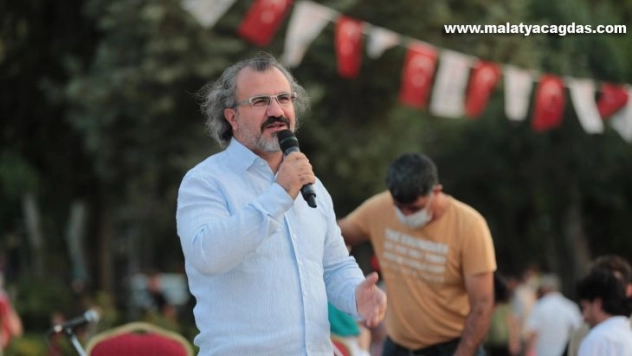 Eğitimci Yazar Sıtkı Aslanhan Şanlıurfa'da gençlerle buluştu