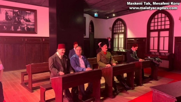 Eken Özgürlükler Adası görüşmelerini değerlendirdi