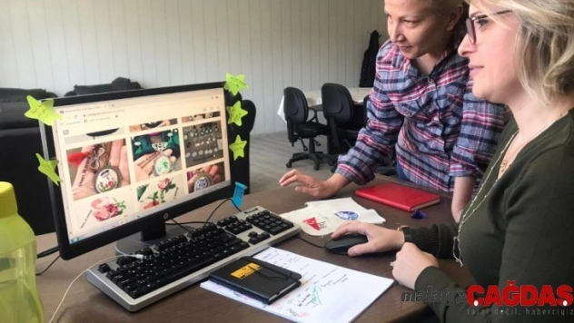 El emeği göz nuru ürünlerini sosyal medyadan satıp aile ekonomilerine katkı sağlıyorlar