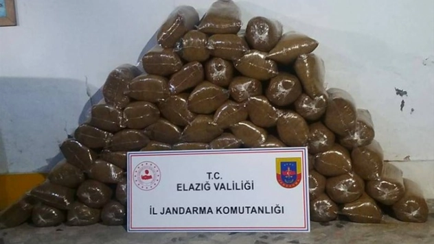 Elazığ'da 408 kilogram kaçak tütün ele geçirildi