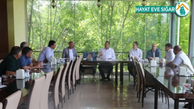 Elazığ'da arıcıların sorun ve çözüm önerileri görüşüldü