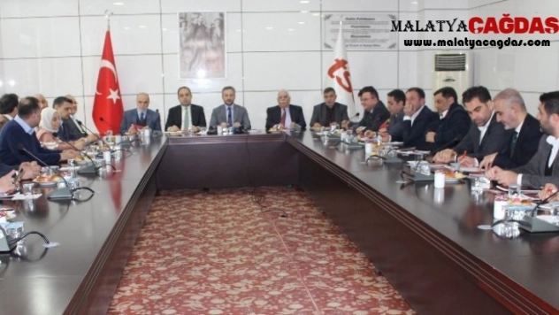 Elazığ'da deprem sonrası istişare toplantısı