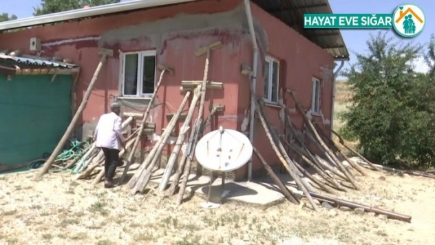 Elazığ'da depremde hasar alan eve farklı tedbir