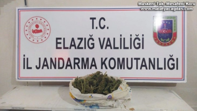 Elazığ'da jandarma ekipleri, 1 şüpheliyi uyuşturucu ile yakaladı