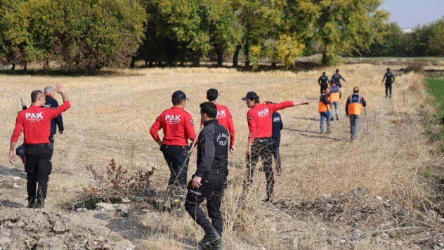 Kaybolan çocuk için ekipler seferber oldu: Çalışmalar sürüyor