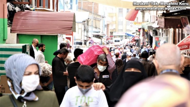 Elazığ'da kısıtlama öncesi alışveriş yoğunluğu