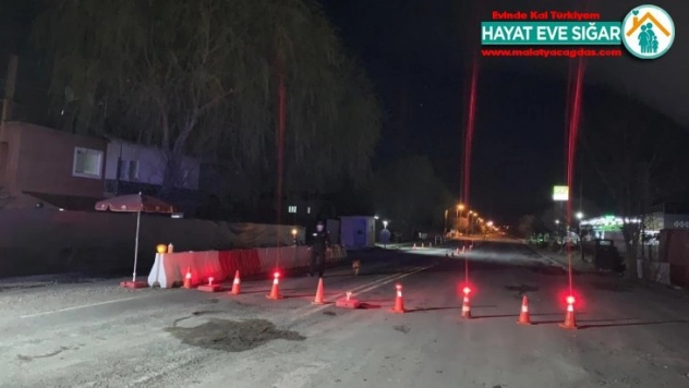 Elazığ'da Korona virüs tedbiri, bir ilçeye giriş çıkışlar kısıtlandı
