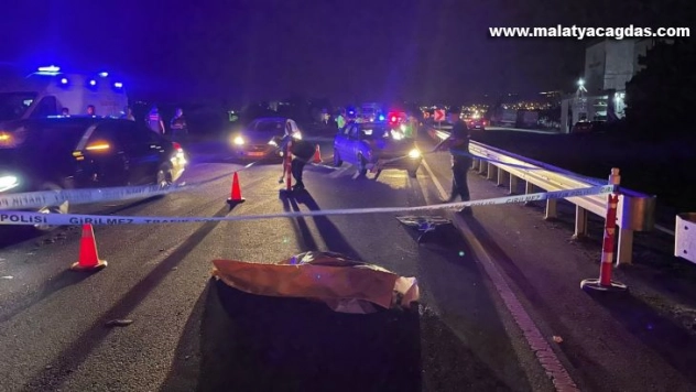 Elazığ'da otomobilin çarptığı yaya hayatını kaybetti