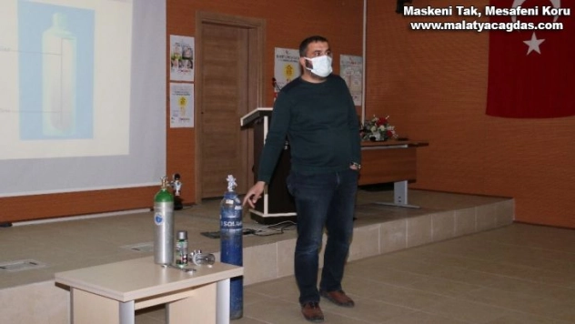 Elazığ'da sağlık ve bakım personeline eğitim