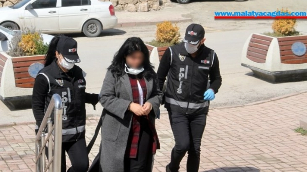 Elazığ'da sahte kadın hakim yakalandı, adliyeye sevk edildi