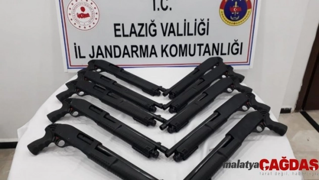 Elazığ'da seri numarasız 10 adet pompalı tüfek ele geçirildi