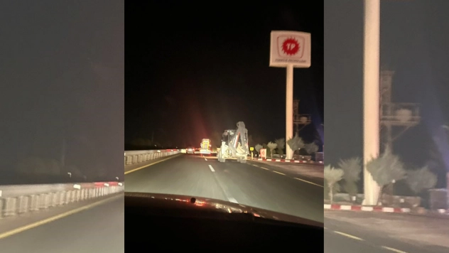 Elazığ'da stop ışıkları olmayan kepçe kazaya davetiye çıkardı