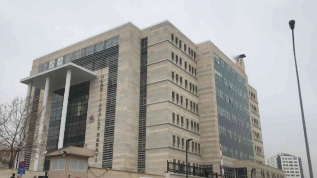 Elazığ'da televizyon ve bilgisayar kasası çalan şüpheli yakalandı