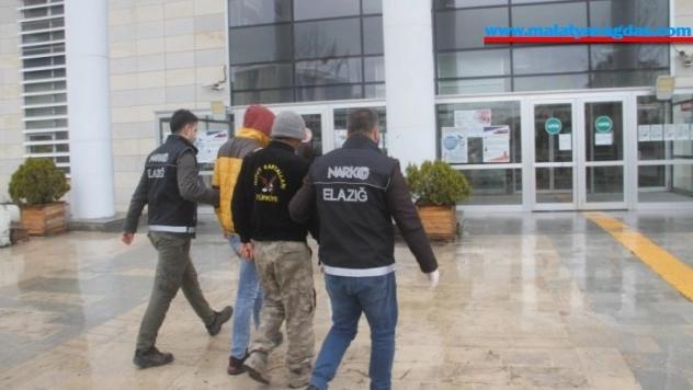 Elazığ'da uyuşturucu operasyonları: 5 tutuklama