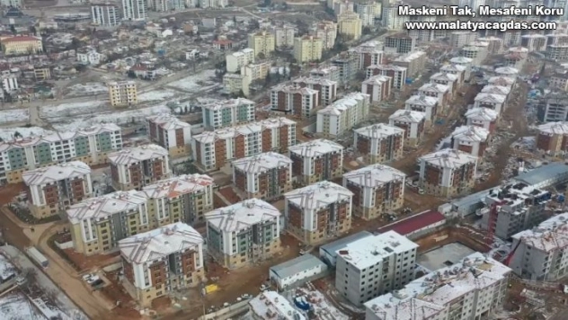 Elazığ'da yapılan deprem konutları drone ile görüntülendi