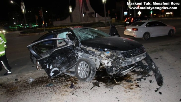 Elazığ'da zincirleme trafik kazası: 5 yaralı