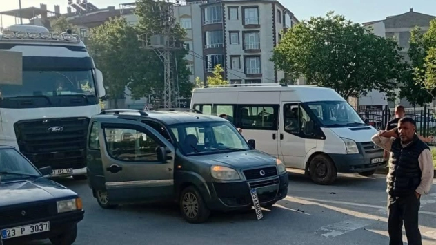 Elazığ'da zincirleme trafik kazası