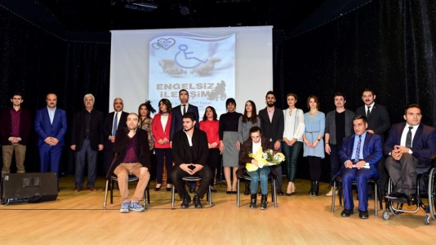 Engelsiz İletişim Tiyatro İle Anlatıldı
