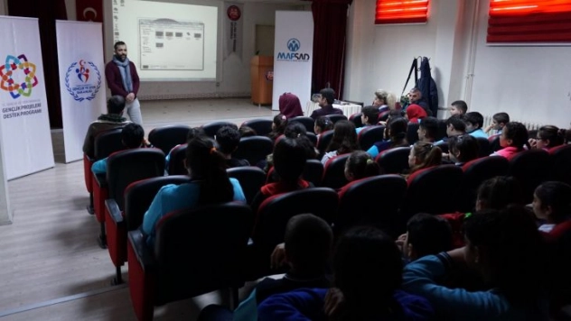 Mafsad'tan Öğrencilere Fotoğraf Sunumu