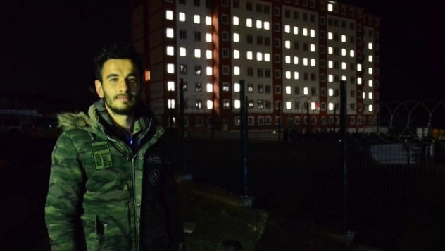 Üniversite öğrencilerinden Mehmetçik'e ışıklı destek