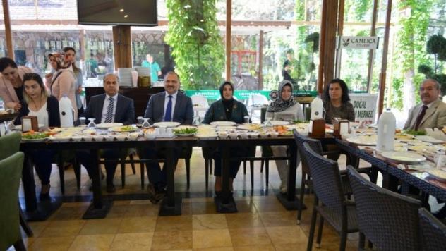 Vali Kaban Ve Eşi Neriman Kaban, Engellilerimizle Buluştu